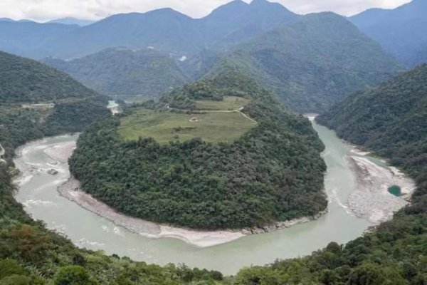 杠杆炒股在哪里申请 不建高坝，雅鲁藏布江下游水电站开建，为何采用截弯取直隧洞引水